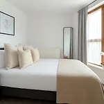 Chelsea Area Stunning 4 Bedrooms